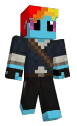 Shaylarey's Minecraft skin wearing the Migrator cape